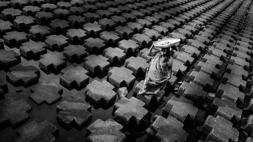 بائعة سمك في الفلبين، جايمي سينجلادور. مسابقة سيجاب للتصوير 2014.