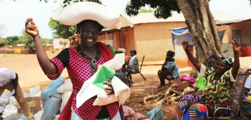 Smallholder farmers in Mali. Photo credit: Natalie Brown, 2017 CGAP Photo Contest.