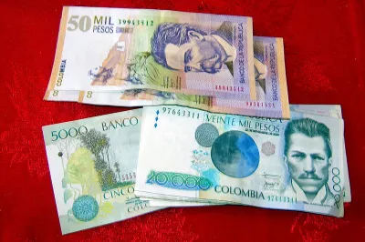 Dinero Colombia. Foto: Edgar Zuniga Jr., Flickr 2009.