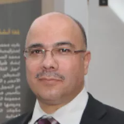 Mustapha Ben El Ahmar, directeur de son centre d’études et de recherches (Cercam)