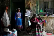 Mujeres peruanas trabajando. Foto de Ana Caroline de Lima, Concurso de Fotografía CGAP 2017.